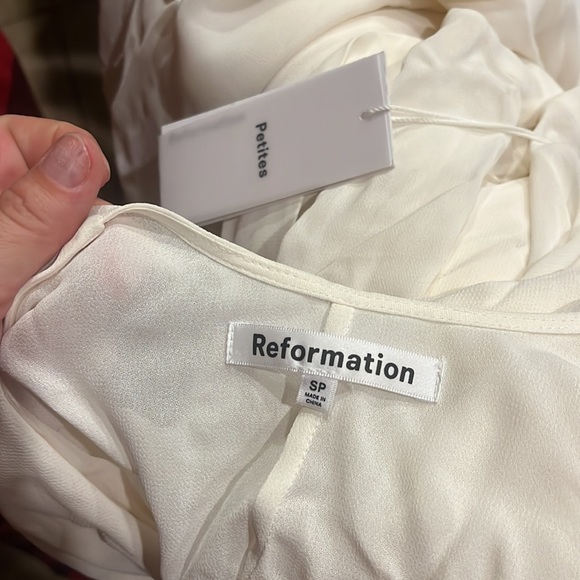 REFORMATION Winslow Wrap Maxi Dress in Ivory Size SP - Picture 10 of 10